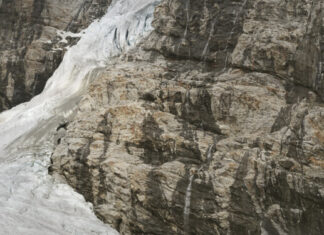 Michael Goldgruber – ON THE BRINK – fotografische Modulationen des Wandels / kunsthaus muerz, Mürzzuschlag, Steiermark