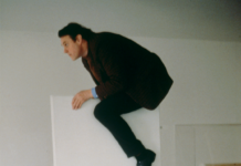 Über das Absurde | Erwin Wurm – Photographic Sculptures / FLATZ Museum, Dornbirn