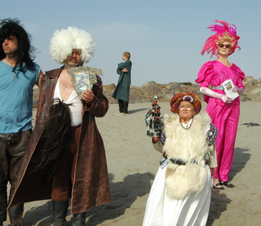 CHRISTOPH SCHLINGENSIEF – Es ist nicht mehr mein Problem! / MAK Wien