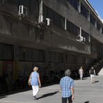 Julia Gaisbacher: From One Side to Another / off_gallery & raum, Graz