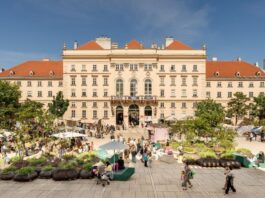 Vision und Widerstand: Wie das MuseumsQuartier Wien veränderte / Museumsquartier, MQ Freiraum, Wien