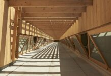 Holzbau Architektur mit MENSCH. ORT. HAUS. VERSTAND. / HDA – Haus der Architektur, Graz