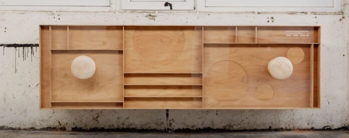 Sebastian Scholz, "cabinet (a summary)", ES49, 2025, © Julia Bertermann 2025, © Bildrecht, Wien 2026