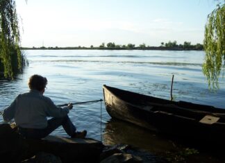 ANNEA LOCKWOOD: A SOUND MAP OF THE DANUBE / MAK Wien